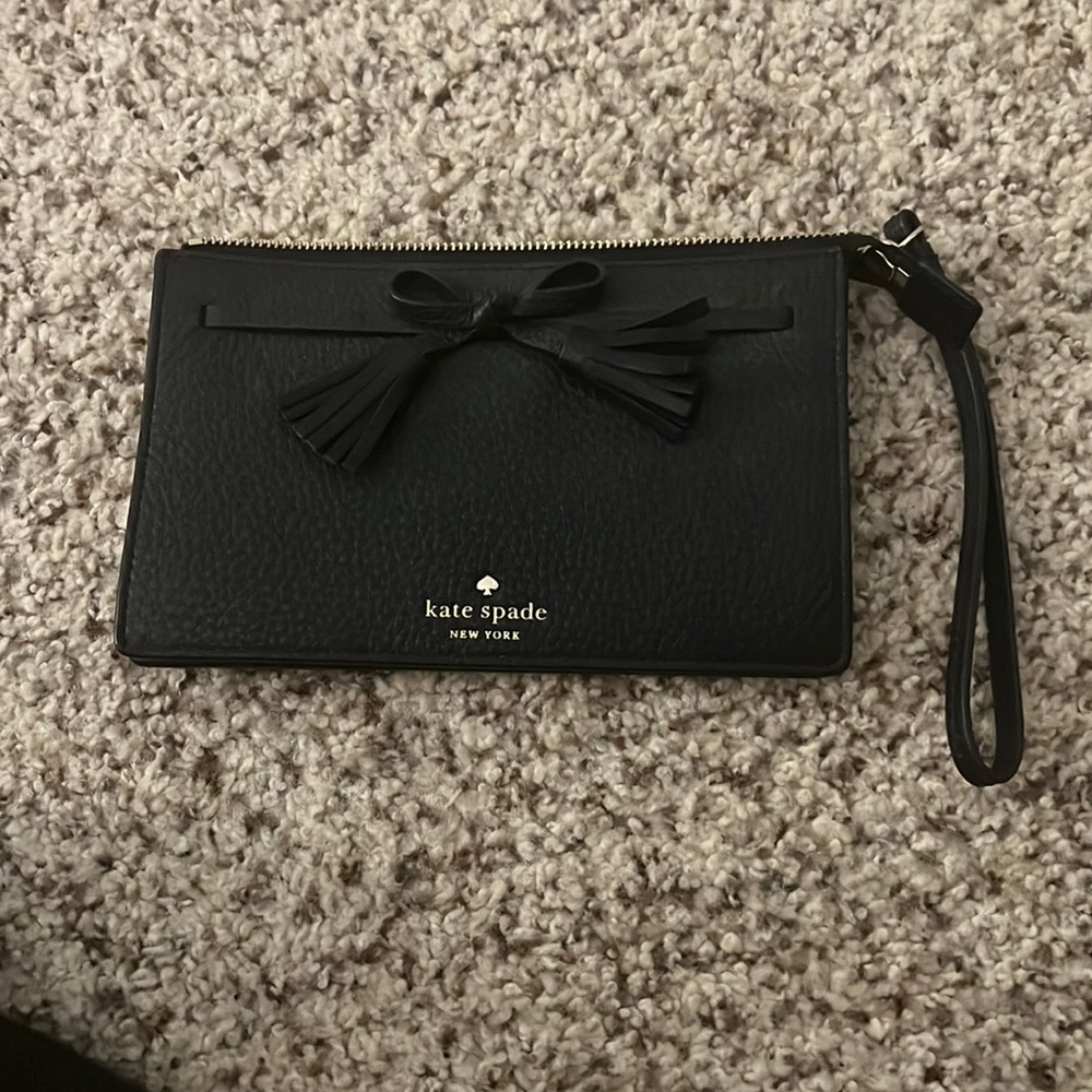 Kate Spade clutch! - Picture 1 of 3